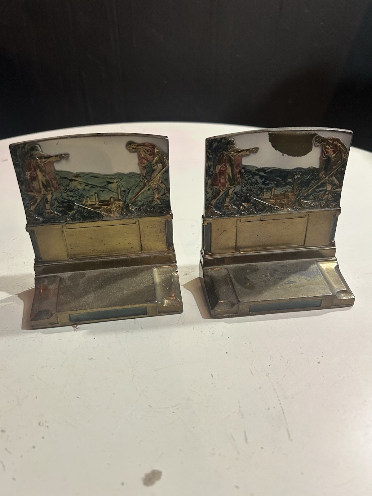 Vintage 1925 Pompeian Bronze Co The Pioneers Metal Bookends
