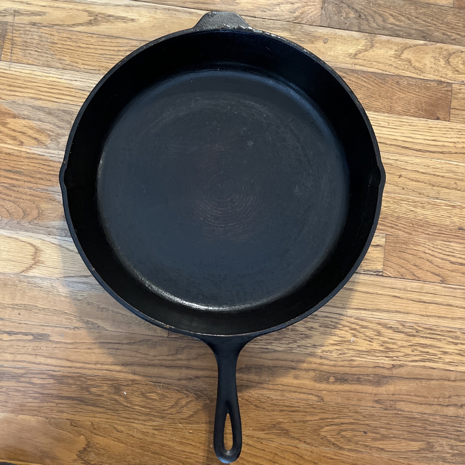 VINTAGE UNMARKED LODGE # 14 SK CAST IRON 3 NOTCH HEAT RING SKILLET MADE IN USA