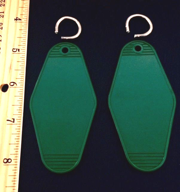 ⭐((BOGO FREE))⭐ OLD HOLIDAY INN KEY FOBS HOTEL UNSTAMPED KEYCHAINS W/ VTG RINGS