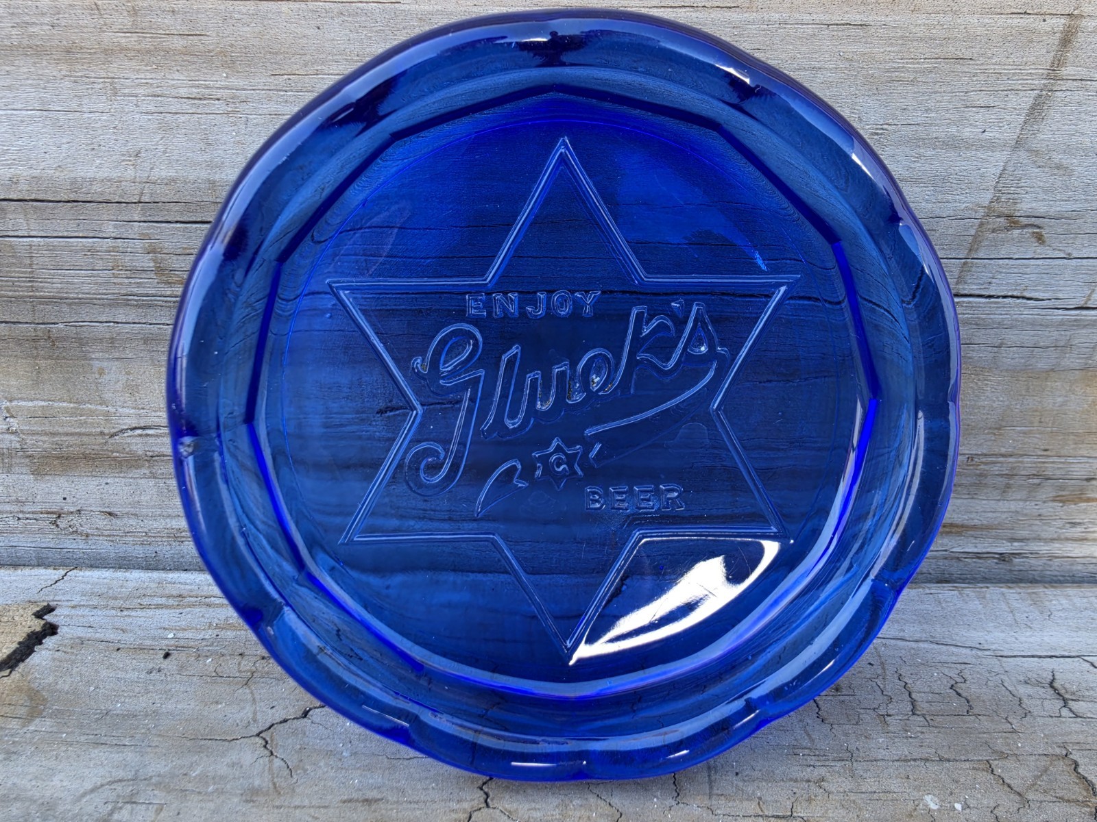 Vintage MCM Gluek\'s Beer Breweriana Cobalt Blue Glass Ashtray Star Design EUC 