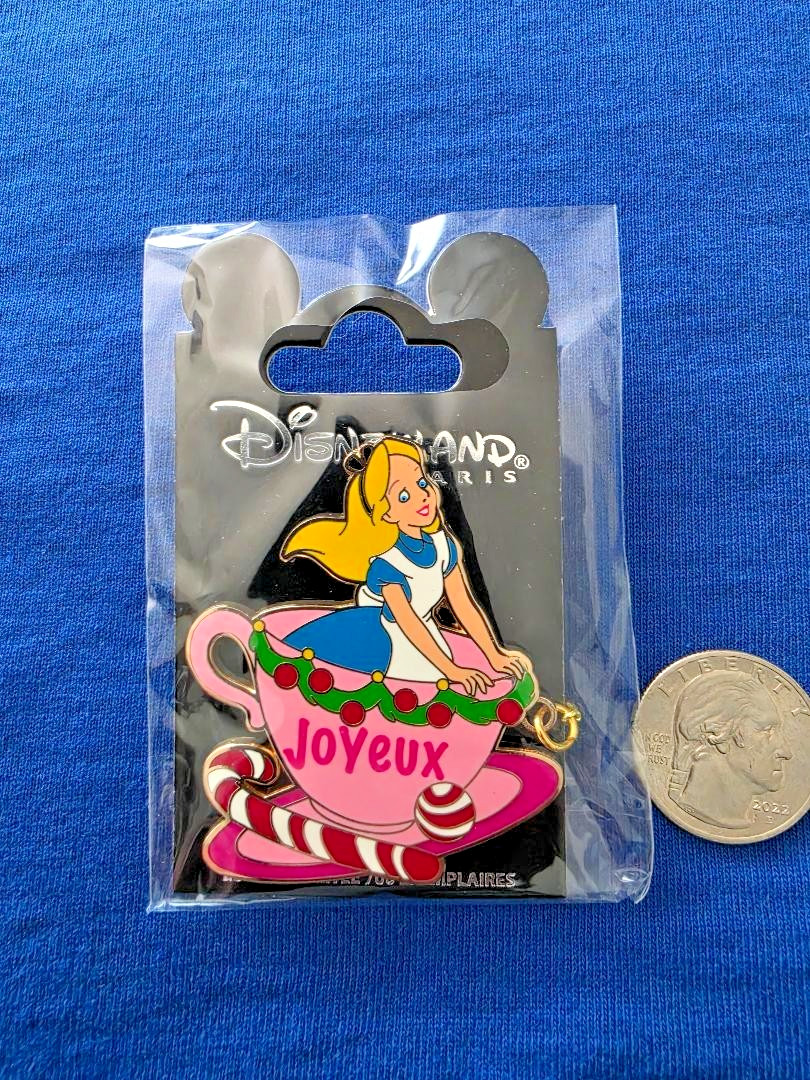 DLP - Joyeux Noel 2020 CHRISTMAS - Alice PARIS DLRP DISNEY PIN