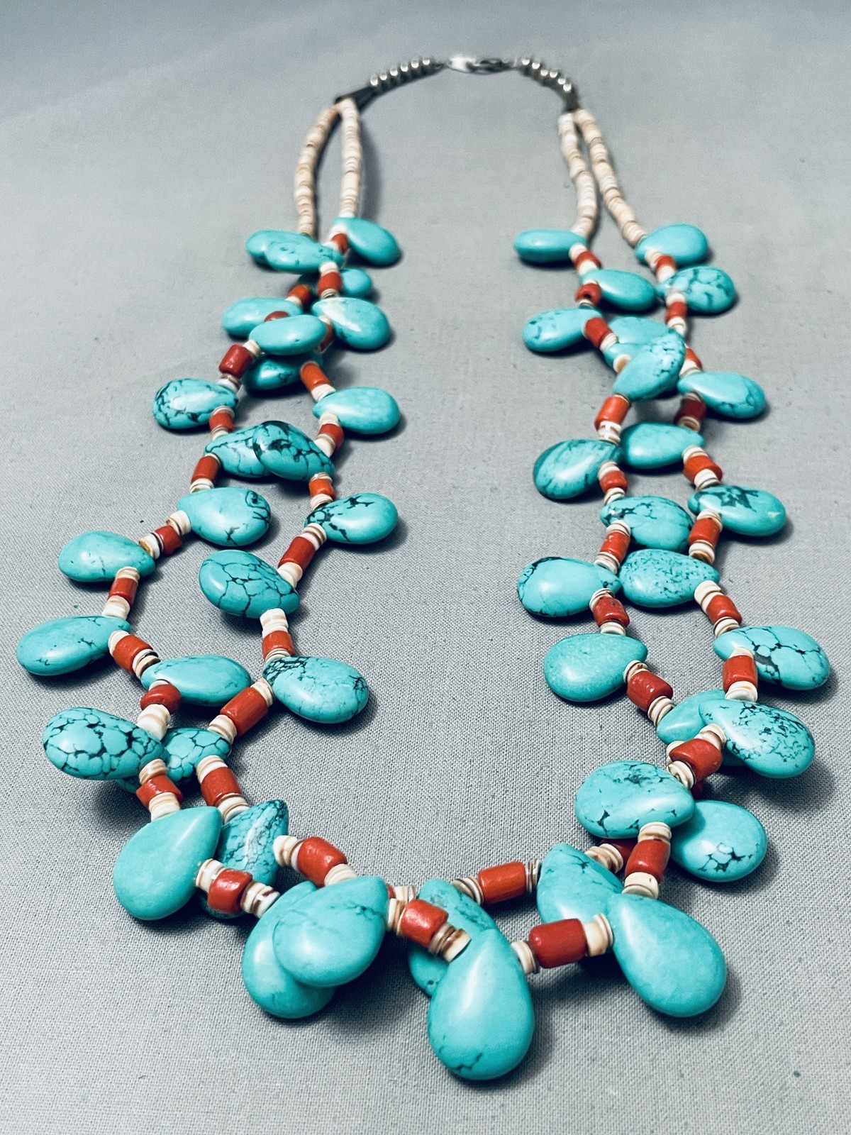 ONE OF THE BEST VINTAGE NAVAJO TEARDROP SPIDERWEB TURQUOISE CORAL NECKLACE OLD