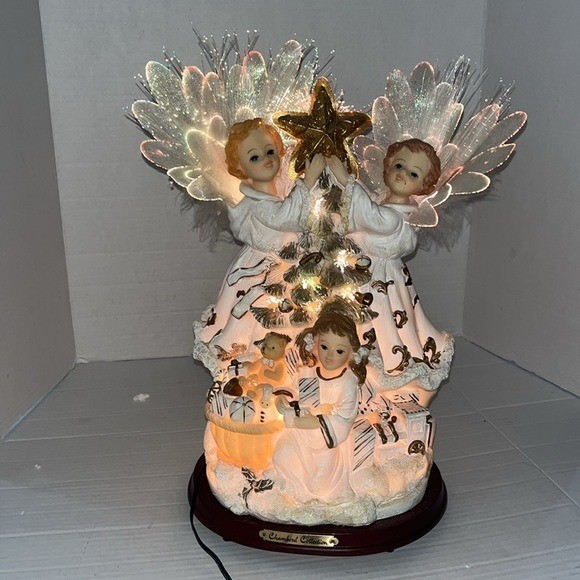 VTG-2003 ELCO Fiber optic cupids angels, Christmas lighted decorative figurine VTG-2003 ELCO Fiber optic cupids angels, Christmas lighted decorative figurine