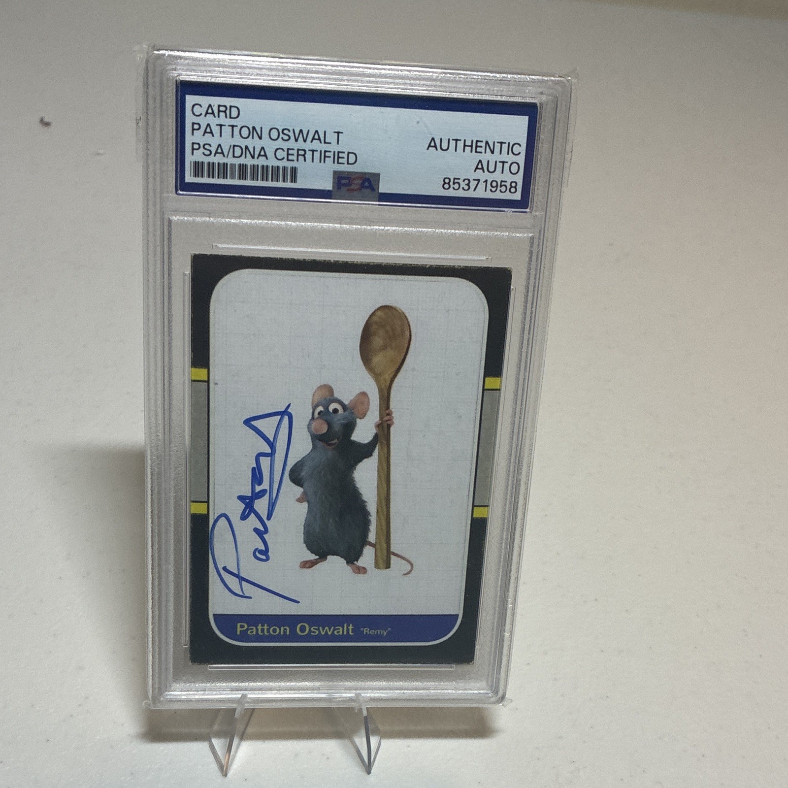 Patton Oswalt Signed Disney Ratatouille Remy Topps 2007 PSA Authentic Patton Oswalt Signed Disney Ratatouille Remy Topps 2007 PSA Authentic