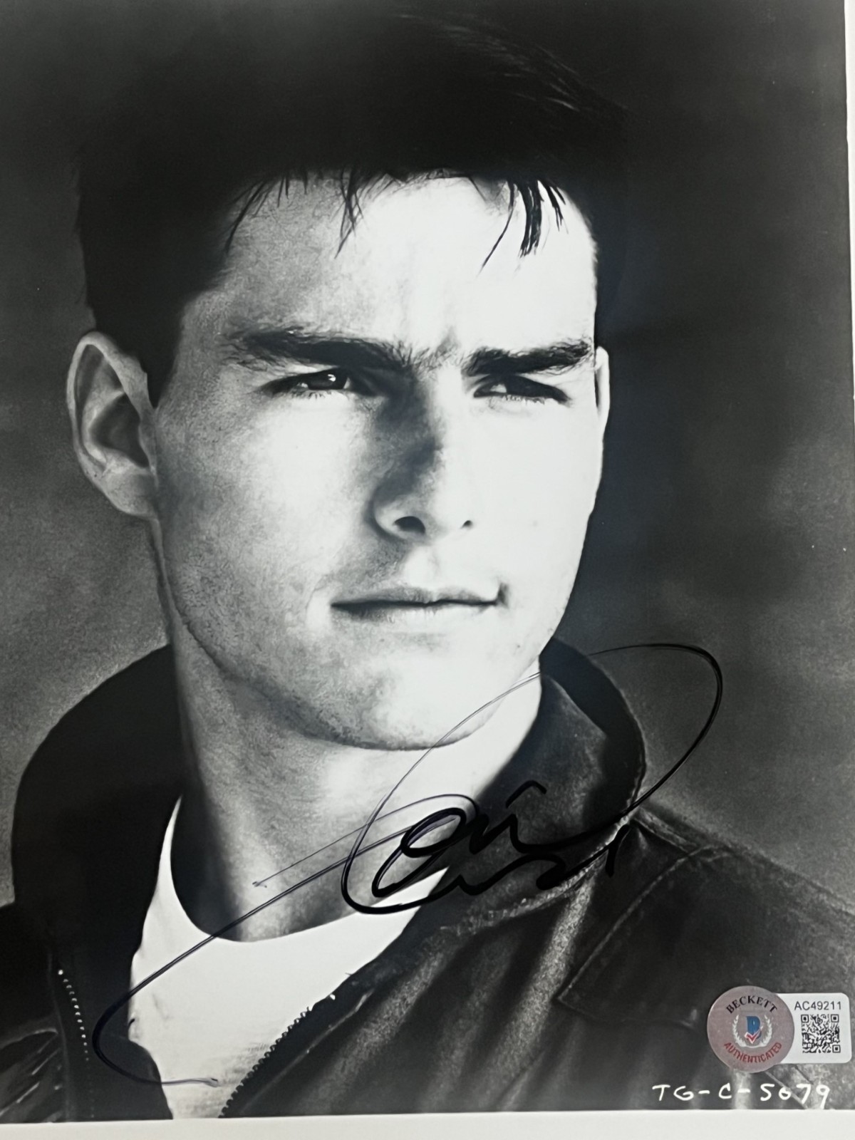 Tom Cruise signed autographed 1986 Top Gun 8x10 Maverick movie photo BAS Beckett