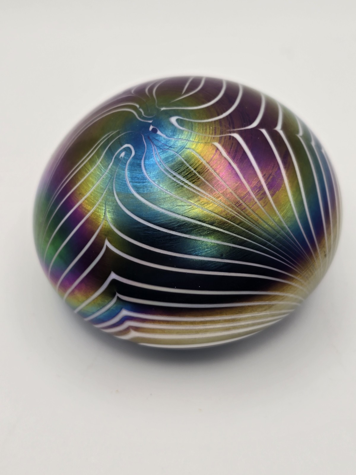 Vintage Iridescent Purple Art Glass 3