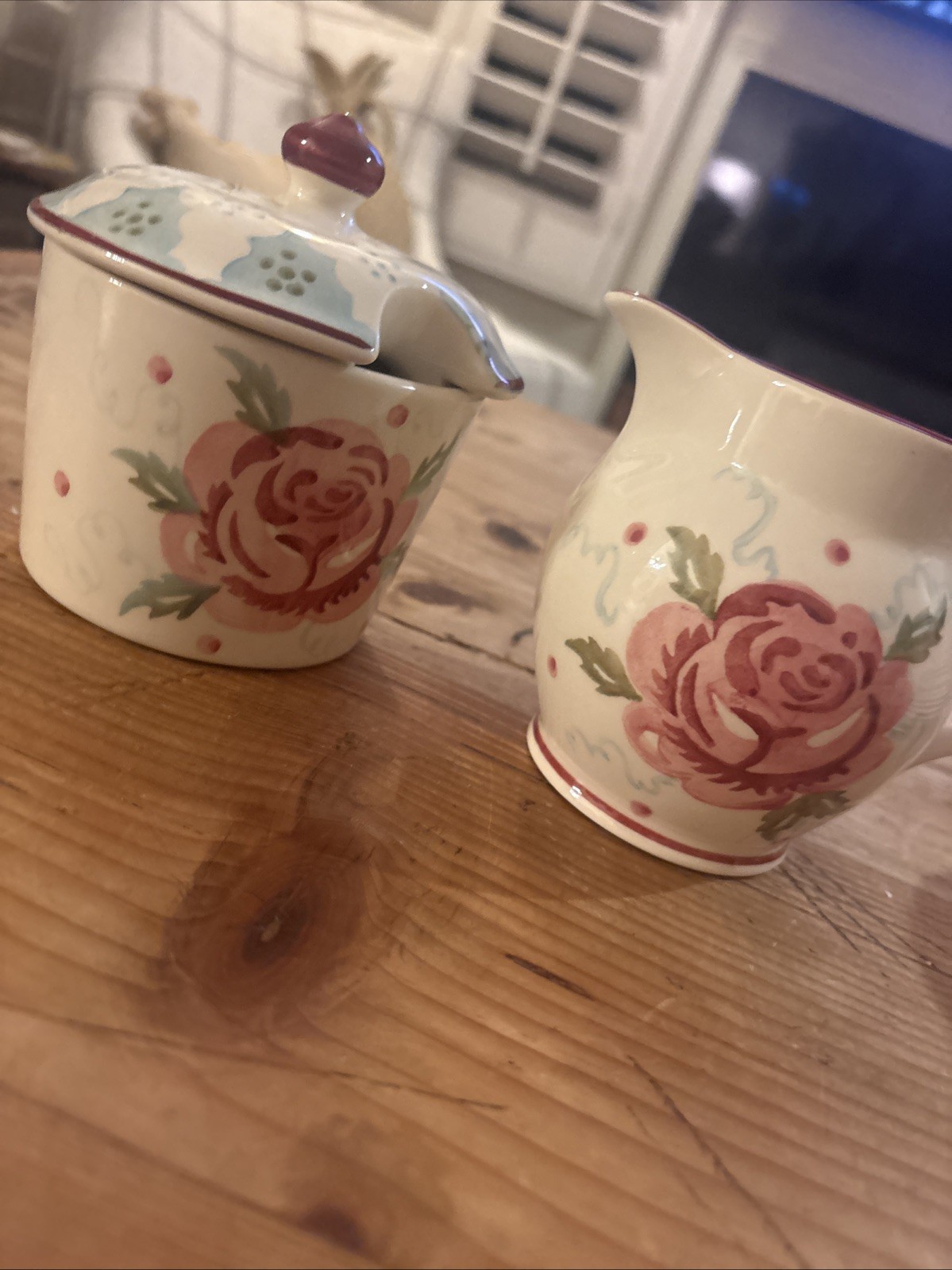 Emma Bridgewater Mary McCarthy Roses  Lidded  Sugar Bowl And Creamer Near Mint