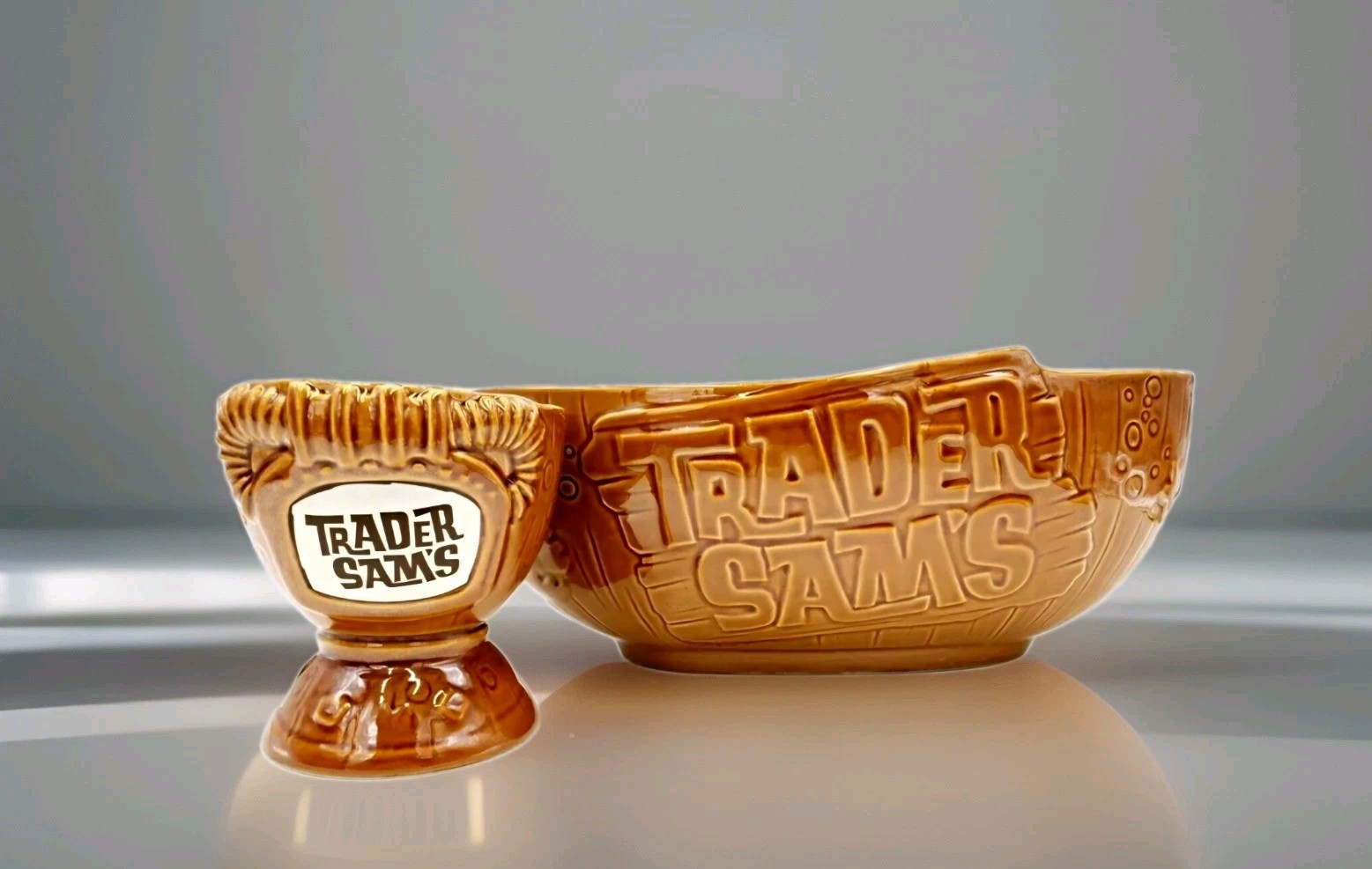 Disney Trader Sam's Ceramic Tiki Bowl & Mug Set, Brown Logo, 2-Piece 60ml Disney Trader Sam's Ceramic Tiki Bowl & Mug Set, Brown Logo, 2-Piece 60ml