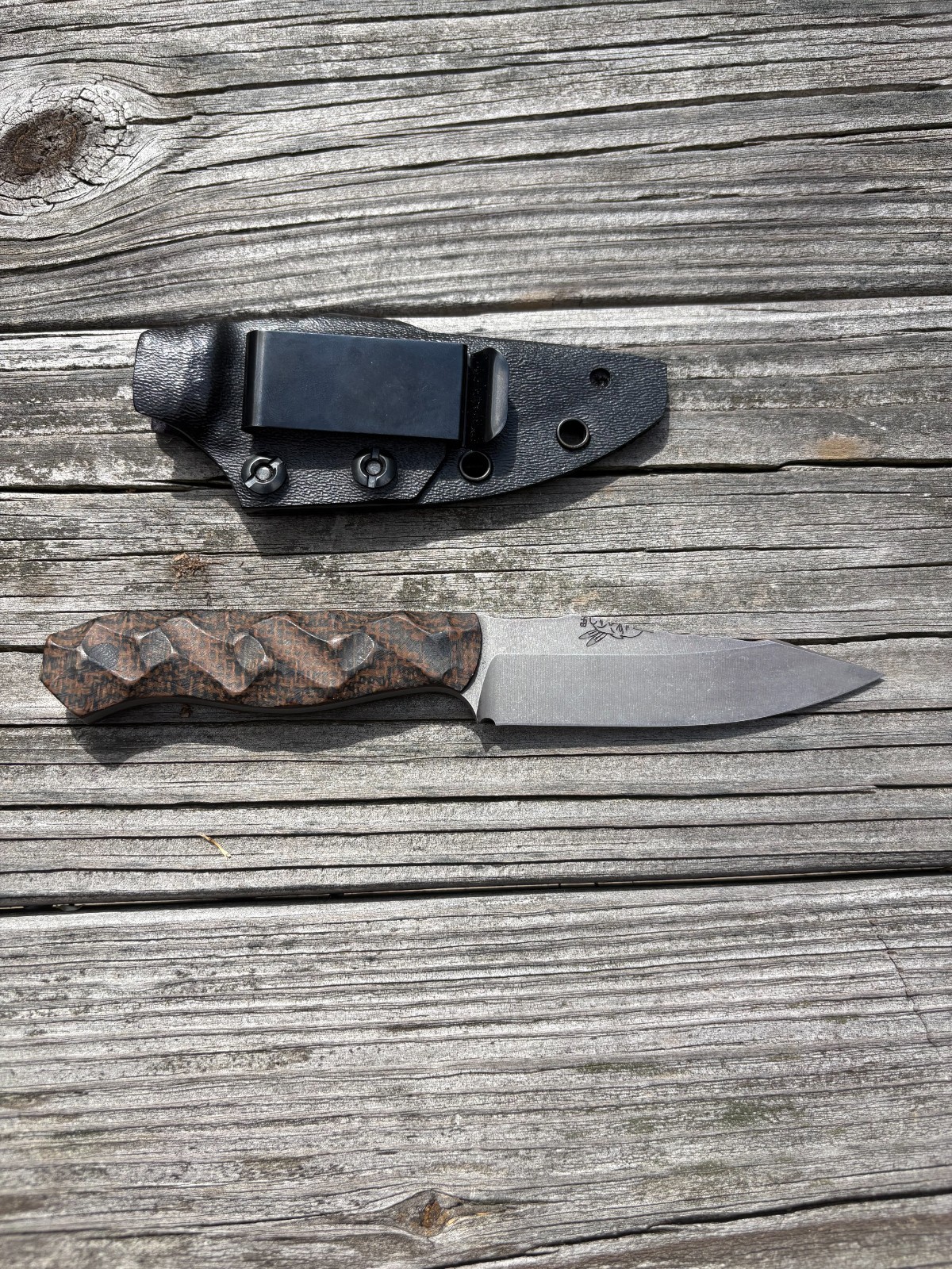 Half Face Blades Field Knife Jr. Badlands Micarta Rock Work Carbon Fiber Pins