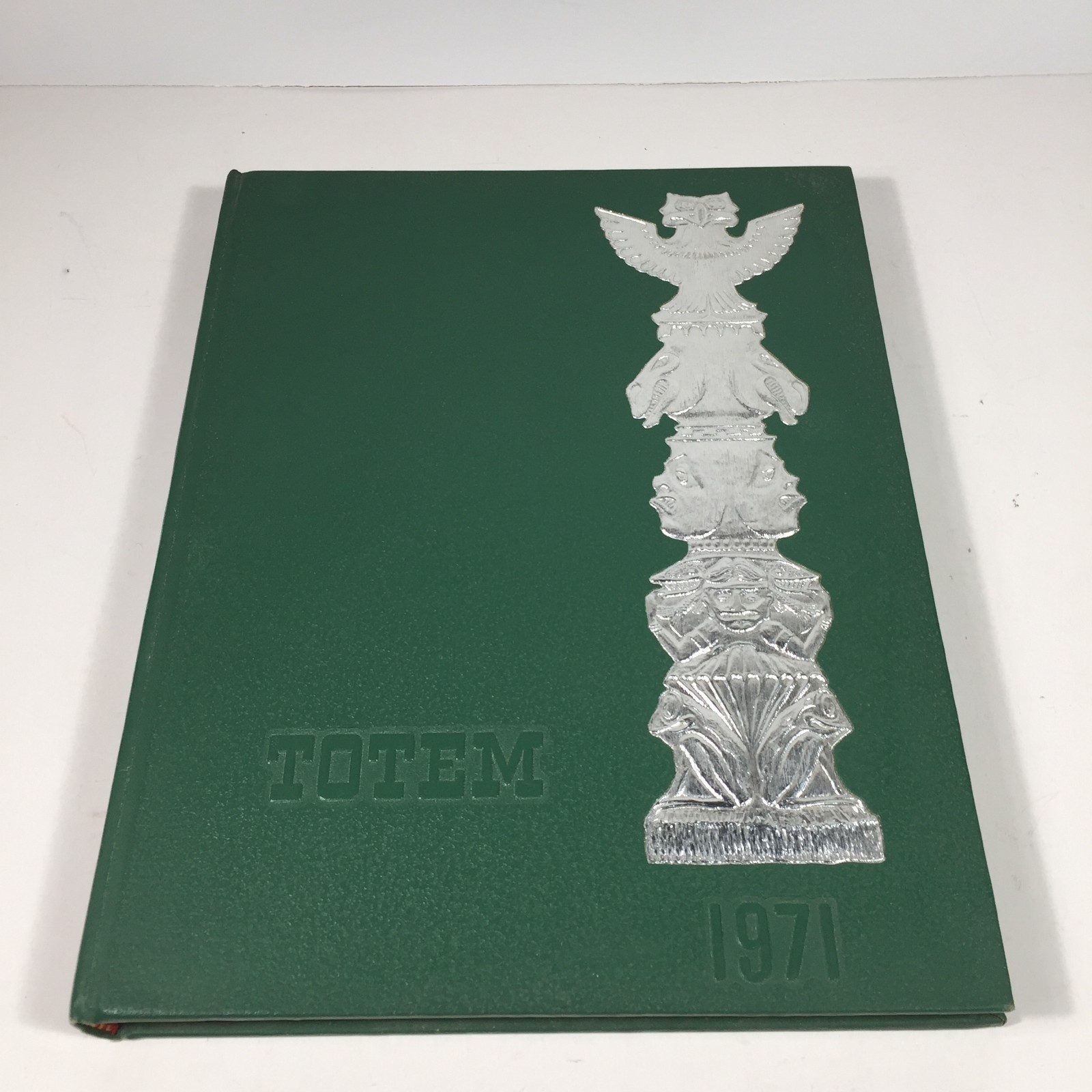 1971 Totem Mohawk High School Yearbook New Castle PA 1971 Totem Mohawk High School Yearbook New Castle PA