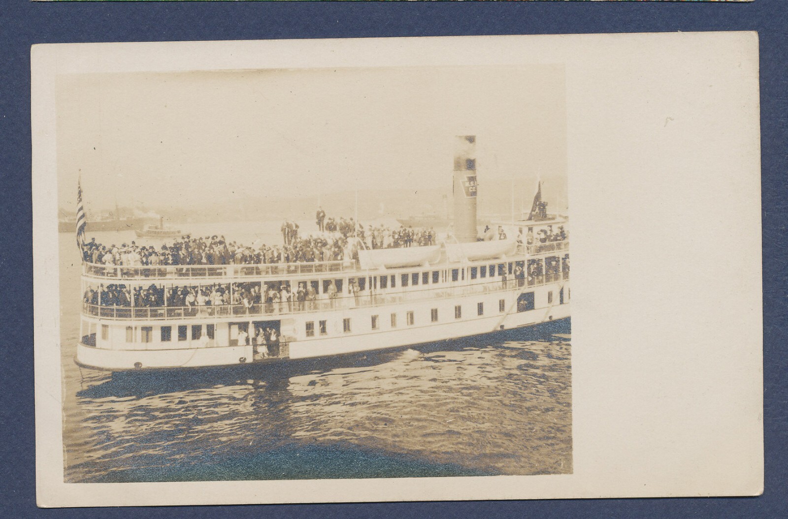 Steamboat  - RPPC - unmailed --c