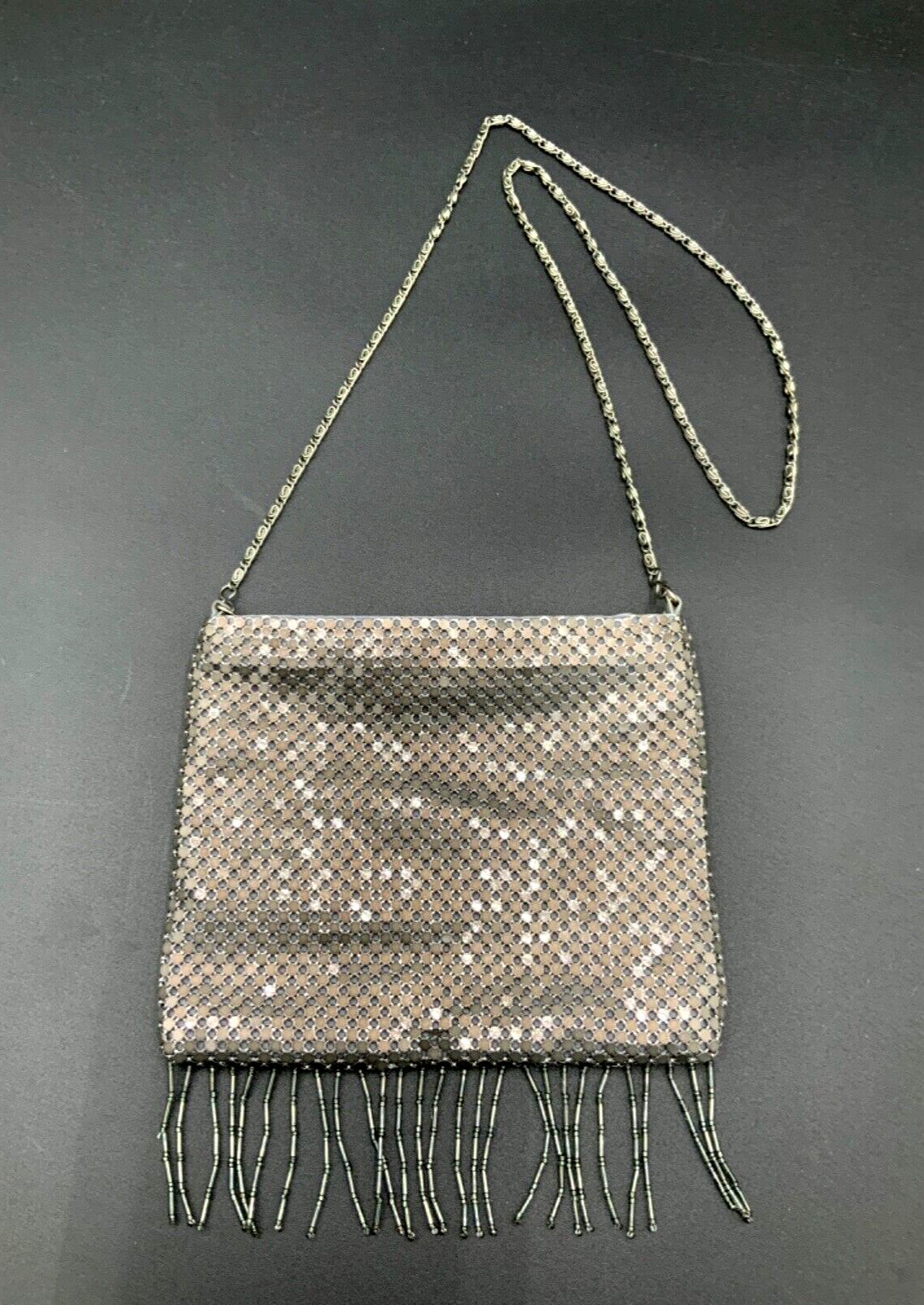 La Regale ~ Silver Metal Mesh Shoulder Handbag Purse, Satin Interior, Vintage La Regale ~ Silver Metal Mesh Shoulder Handbag Purse, Satin Interior, Vintage