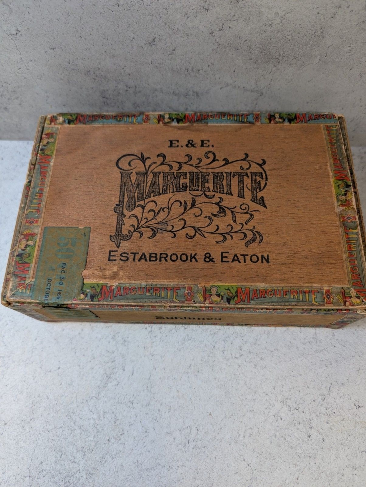 Antique Marguerite Cigar Box Estabrook & Eaton Sublimes Wooden Tobacciana Litho Antique Marguerite Cigar Box Estabrook & Eaton Sublimes Wooden Tobacciana Litho
