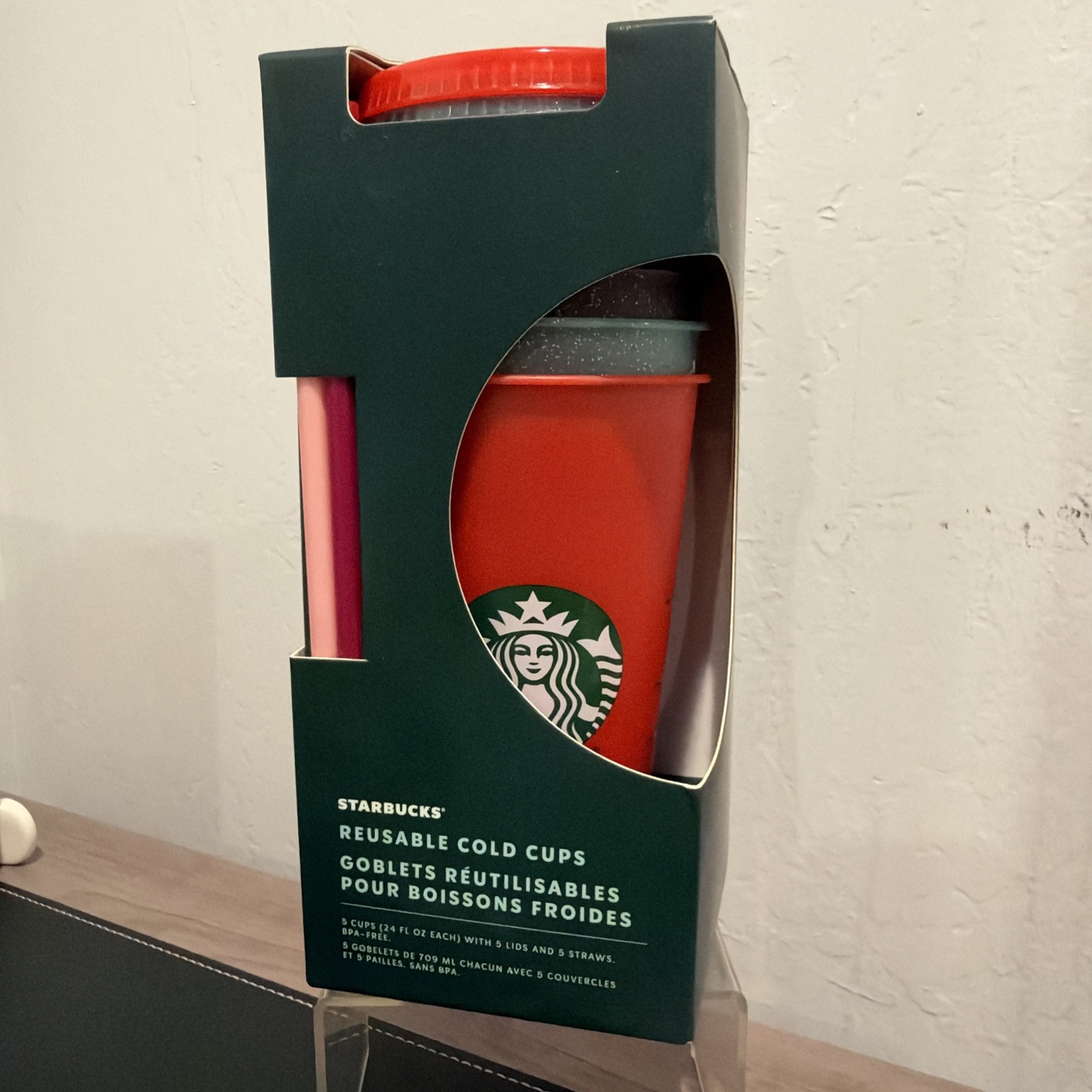 Starbucks Glitter Reusable Cold cups 2020 24oz Venti Cup set 5 pack Holiday New Starbucks Glitter Reusable Cold cups 2020 24oz Venti Cup set 5 pack Holiday New