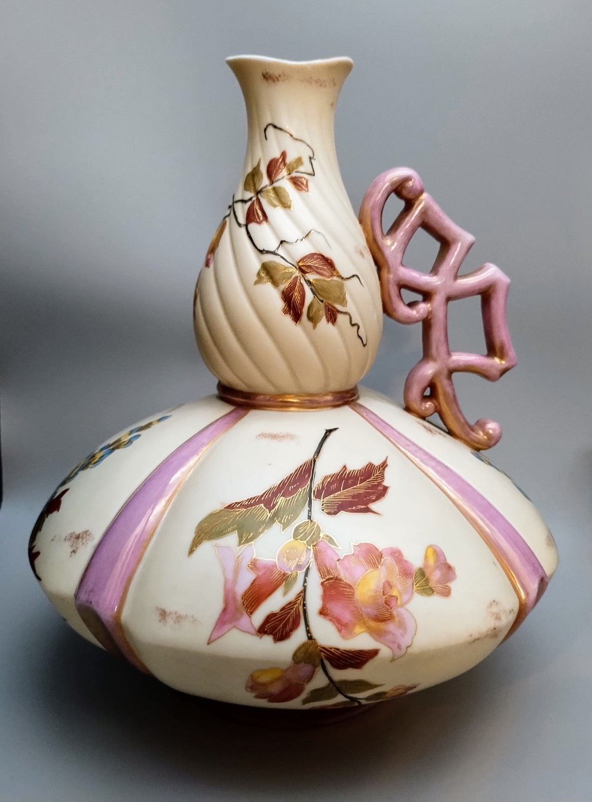 RW Rudolstadt Straus & Söhne Germany Vase Ewer Art Nouveau Pink Iridescent Gourd