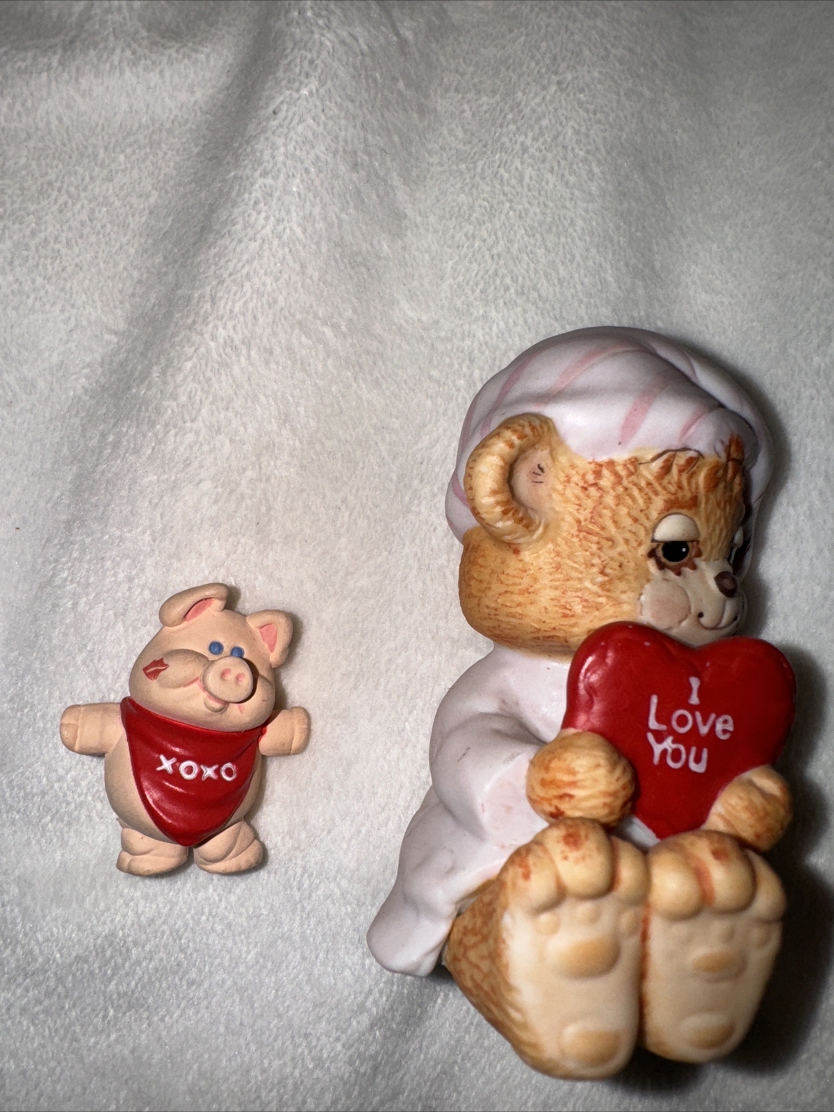 Vtg Enesco Teddy Beddy Bear Heart & Pig Xoxo I Love You Has Sticker 1983 3”