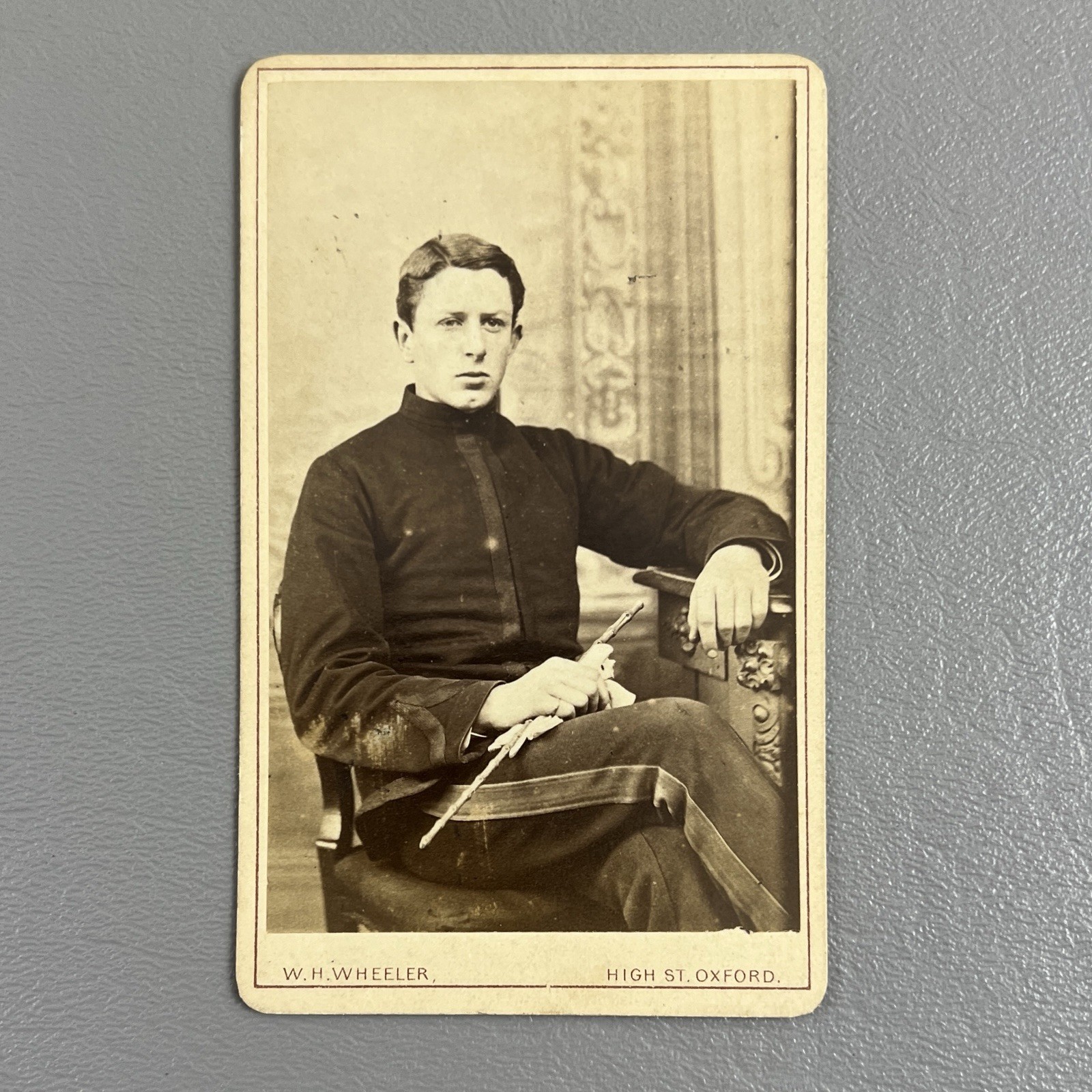 Antique CDV Photo Man Oxford England W.H. Wheeler High St Victorian Portrait