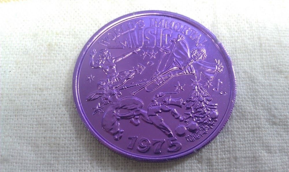 1975 Okeanos Mardi Gras Doubloon New Orleans Purple World\'s Immortal Music Token