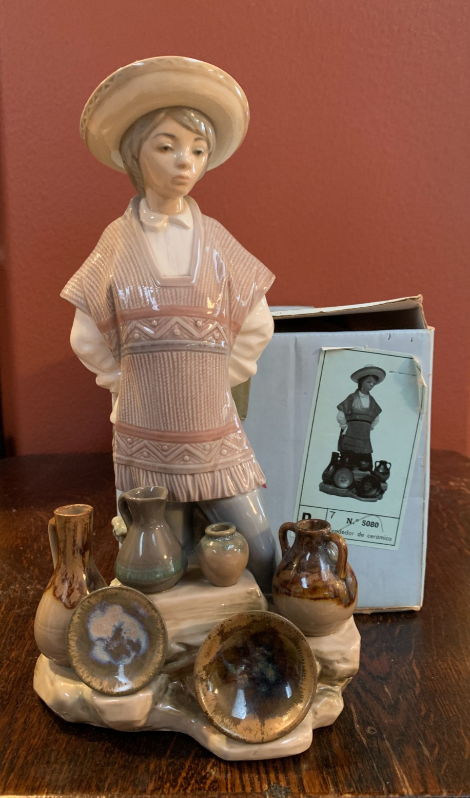 Retired LLADRO 5080 Mexican Boy Selling Pots- South of Border- Orig Box & Straw Retired LLADRO 5080 Mexican Boy Selling Pots- South of Border- Orig Box & Straw