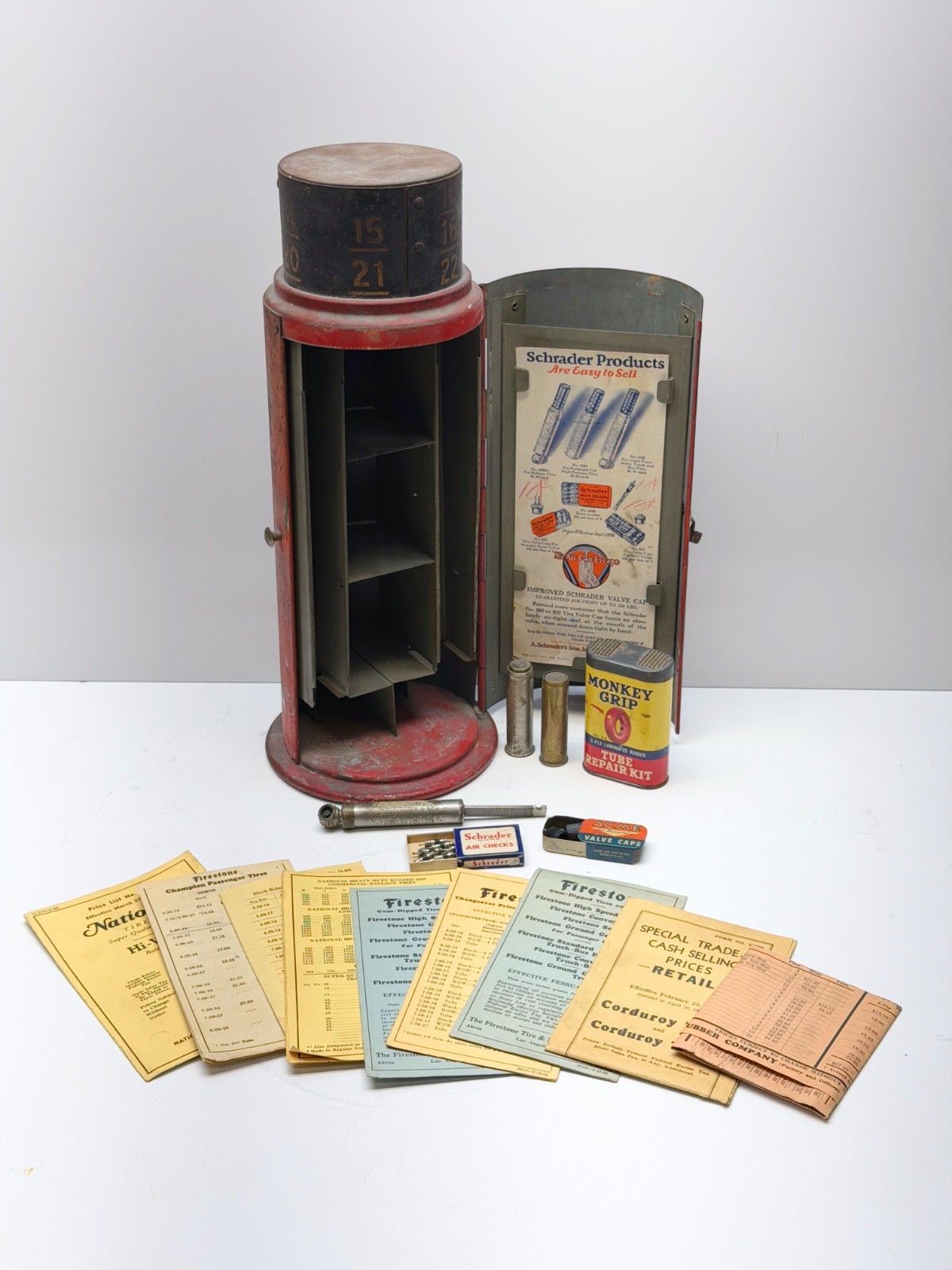 VTG ATQ Schrader Tire Pressure Gauge Display Counter Advertising Bicycle Car 15\