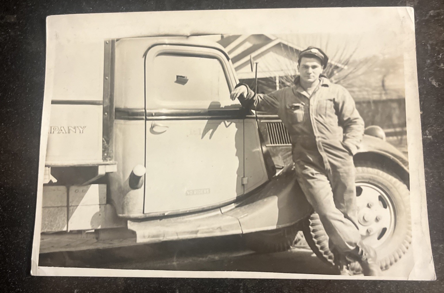 Vintage 1930s 1940s Commercial Delivery Truck And Man Photo No Riders B&W 5x7