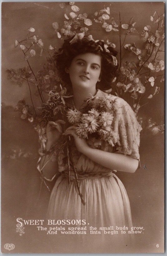 c1910s PRETTY LADY Real Photo RPPC Greetings Postcard \