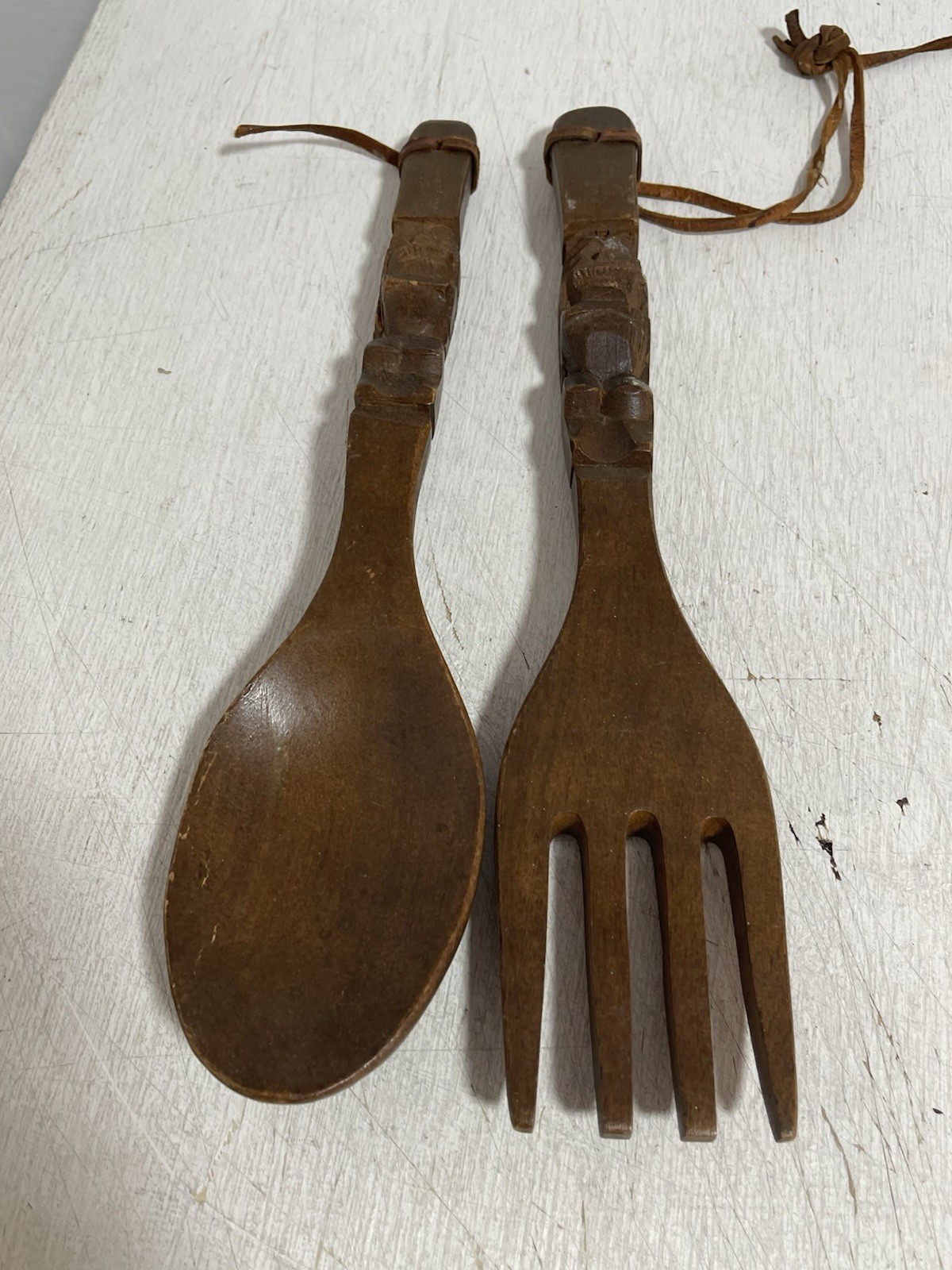 VTG Hand Carved Tiki Totem Handles  Leather Strap Spoon & Fork Wall Hanging Deco
