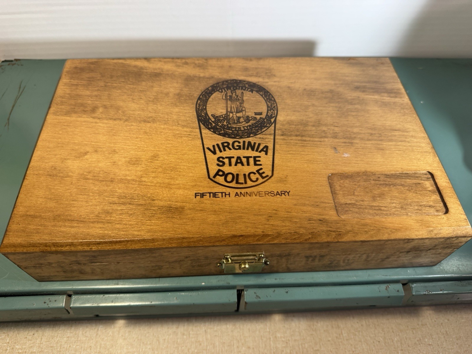 Vintage 50th Anniversary Va State Police Empty Gun Box With Key And Plaque