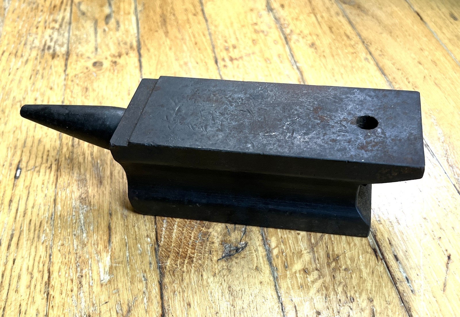 GUNSMITH'S, JEWELER'S OR WATCHMAKER'S  ANVIL ANTIQUE