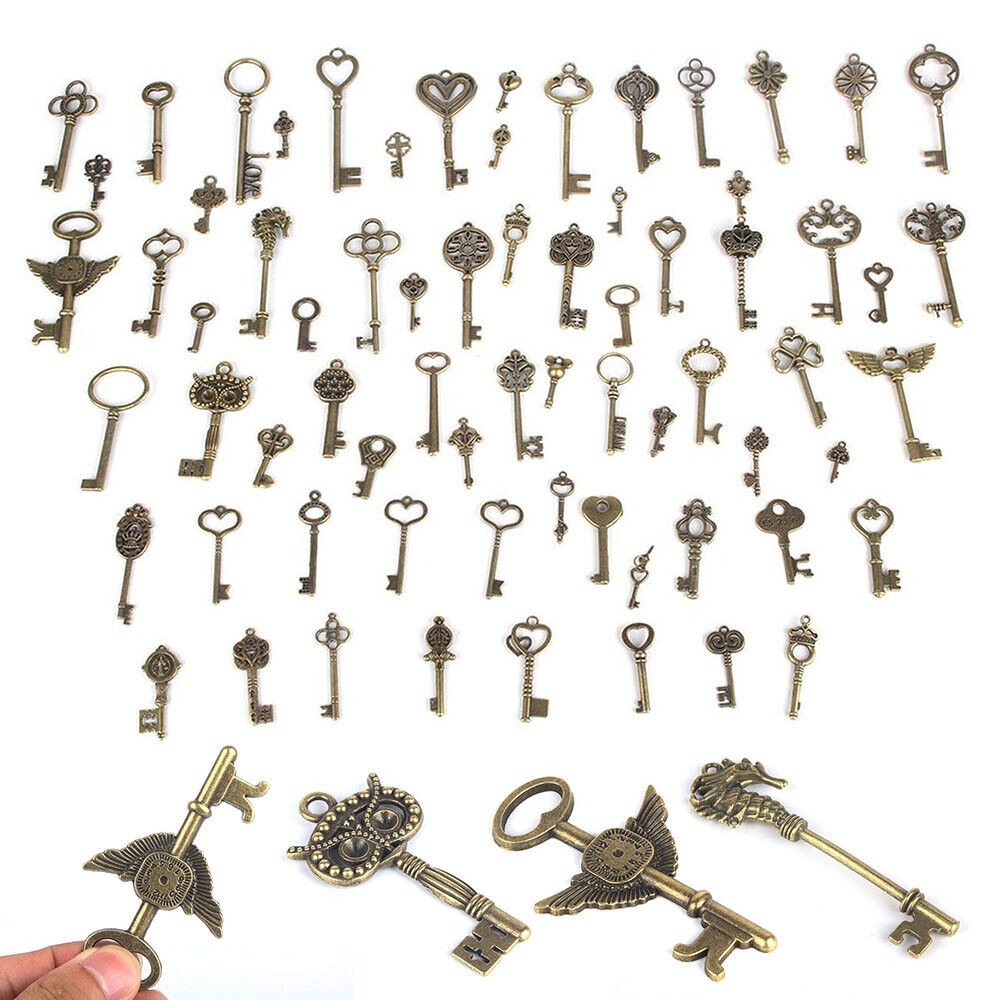 Vintage Aged 69-Piece Ornate Skeleton Key Necklace Pendant Set