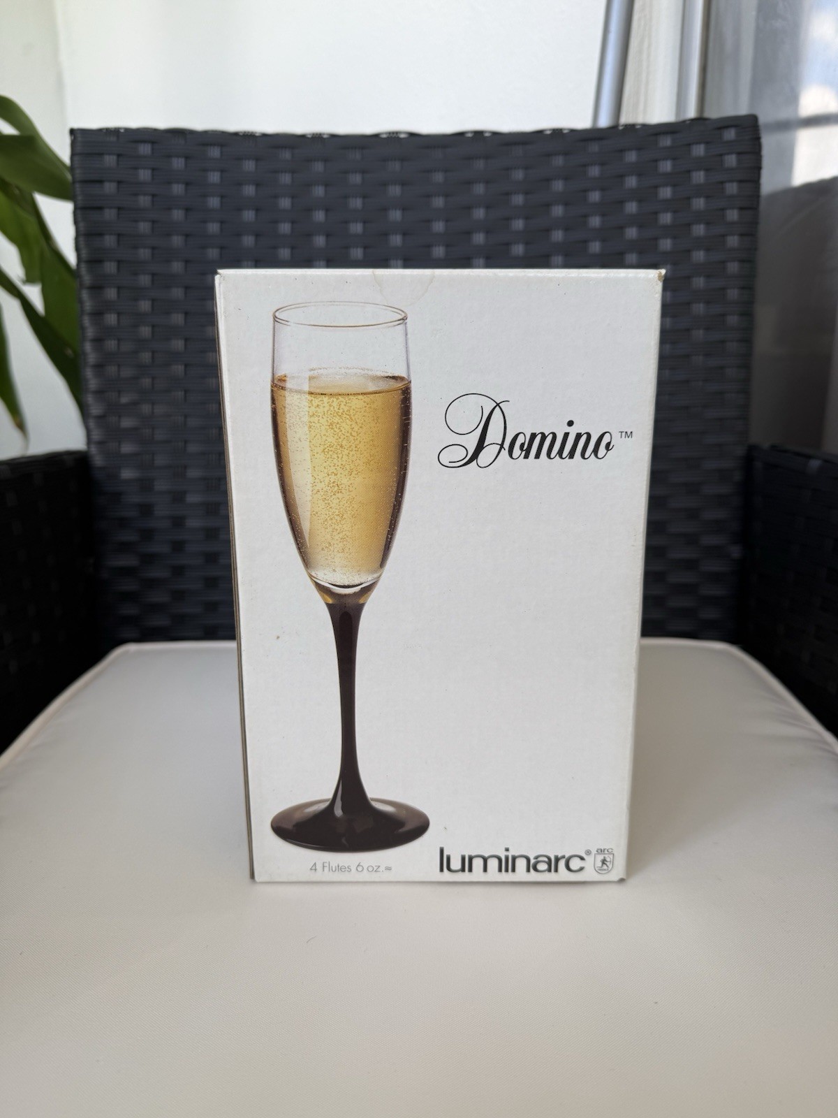 4 Luminarc Signature Dominoe BLACK STEM CHAMPAGNE FLUTE Toasting Wine Glasses