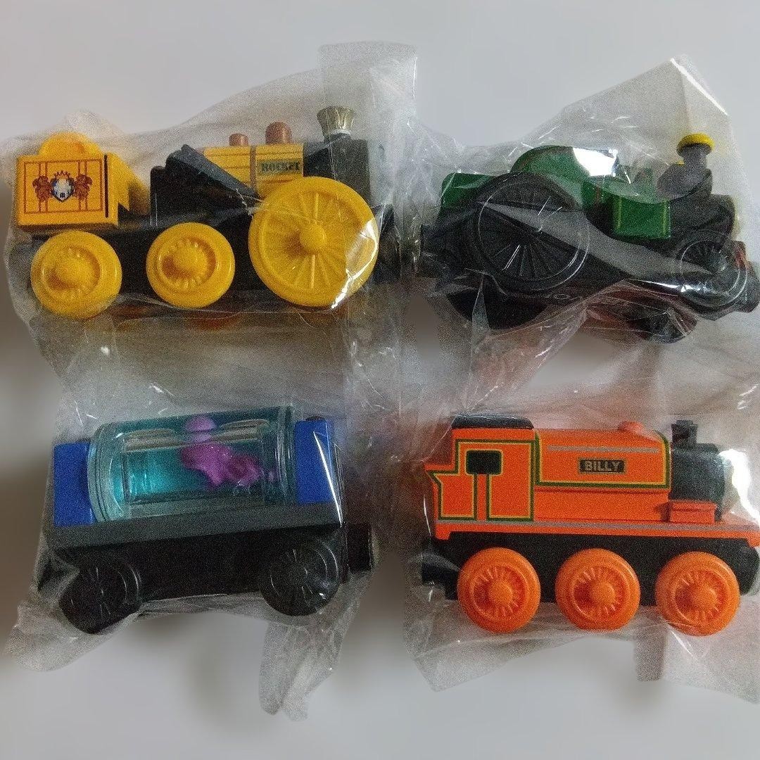 Thomas & Friends Wooden Railway Billy Stephen Trevor Aquarium Car Set Age 15+ Thomas & Friends Wooden Railway Billy Stephen Trevor Aquarium Car Set Age 15+