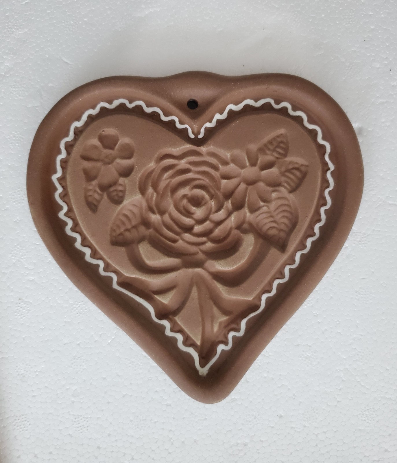 Vintage Hartstone Pottery Stoneware Heart Shape Cookie Mold Rose Flowers 5 1/4\