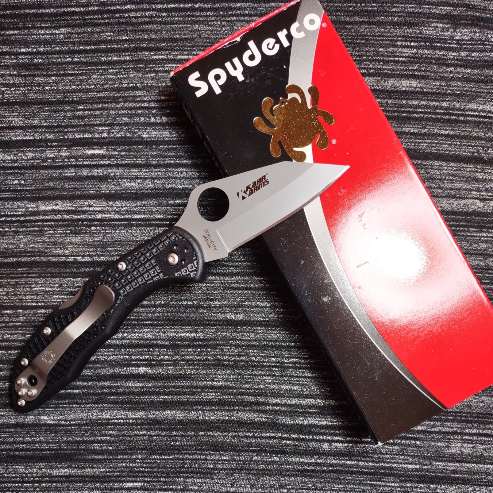 🔥Rare Spyderco Delica Kahr Arms Black C11KAPBK Exclusive 2014 hollow grind 📬