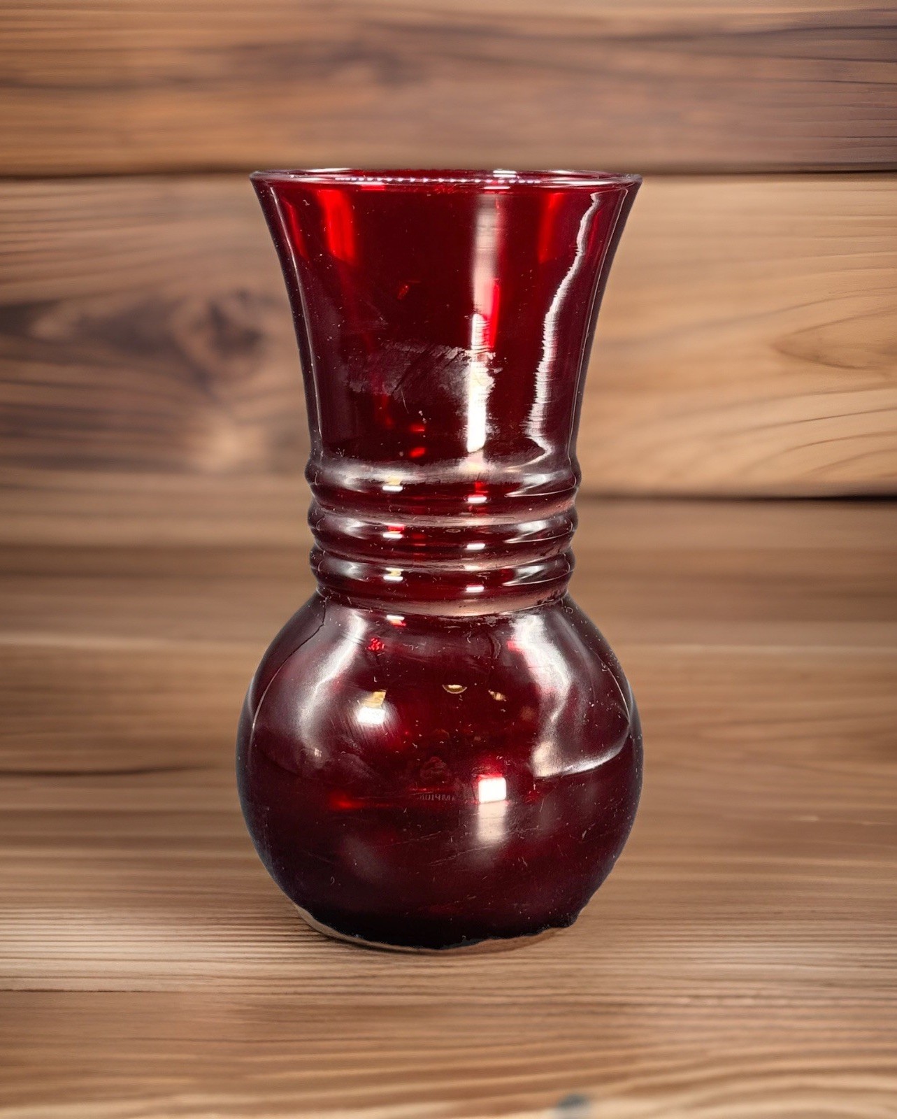 Anchor Hocking Glass Royal Ruby Red Vase 3 Rings 6 1/4 Anchor Hocking Glass Royal Ruby Red Vase 3 Rings 6 1/4