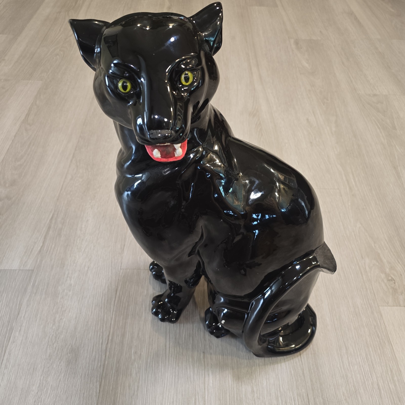 MCM Black Panther Cougar Ceramic 22\