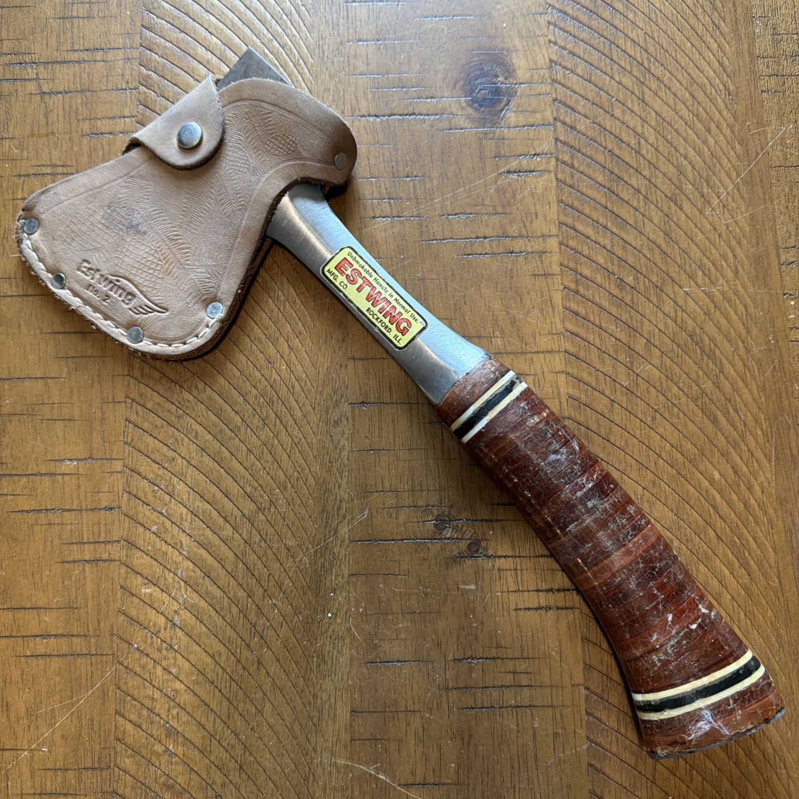VINTAGE ESTWING E 24 A HATCHET / AXE W/ ORIGINAL LEATHER SHEATH- 12 1/2\ VINTAGE ESTWING E 24 A HATCHET / AXE W/ ORIGINAL LEATHER SHEATH- 12 1/2\