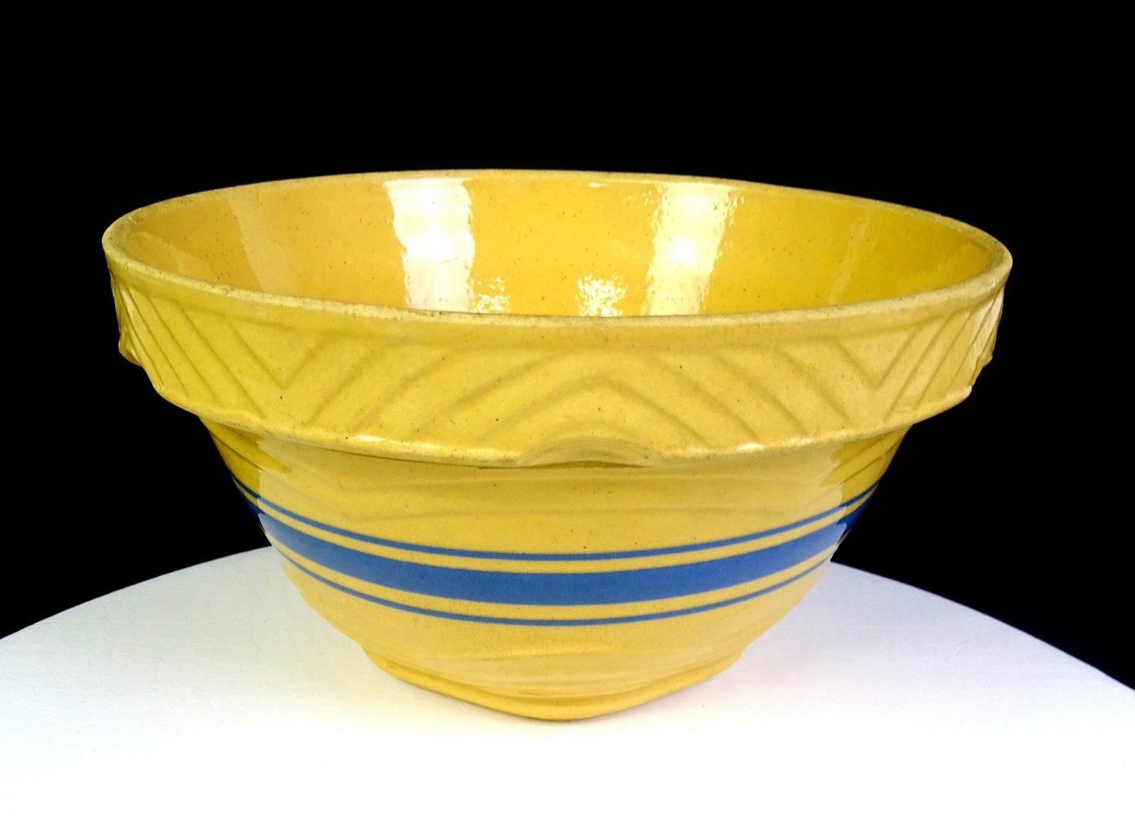 Robinson Ransbottom Stoneware Yellowware Blue Band Ribbed 9\