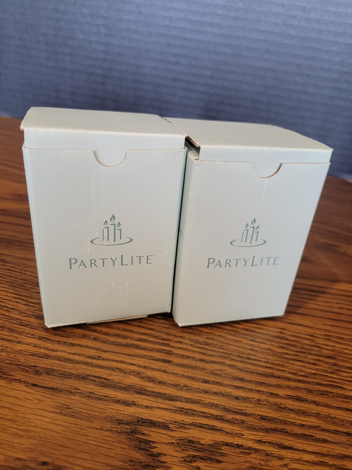 Set Of 2- PartyLite W4201 Tulip HOLLOW PEG Votive Cup Candle Holders - NEW