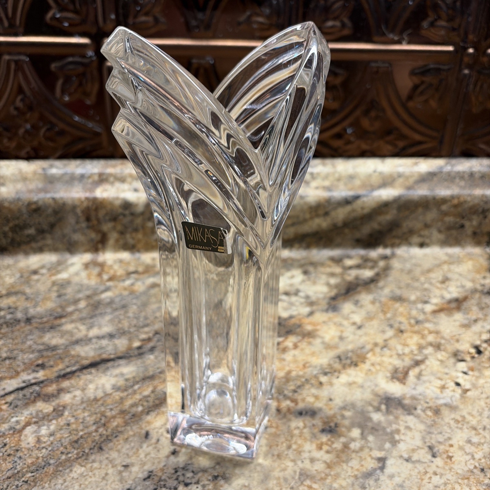 Mikasa Art Deco Clear Crystal Tulip Style Vase V Shape Germany Decor 8.5” Vtg Mikasa Art Deco Clear Crystal Tulip Style Vase V Shape Germany Decor 8.5” Vtg