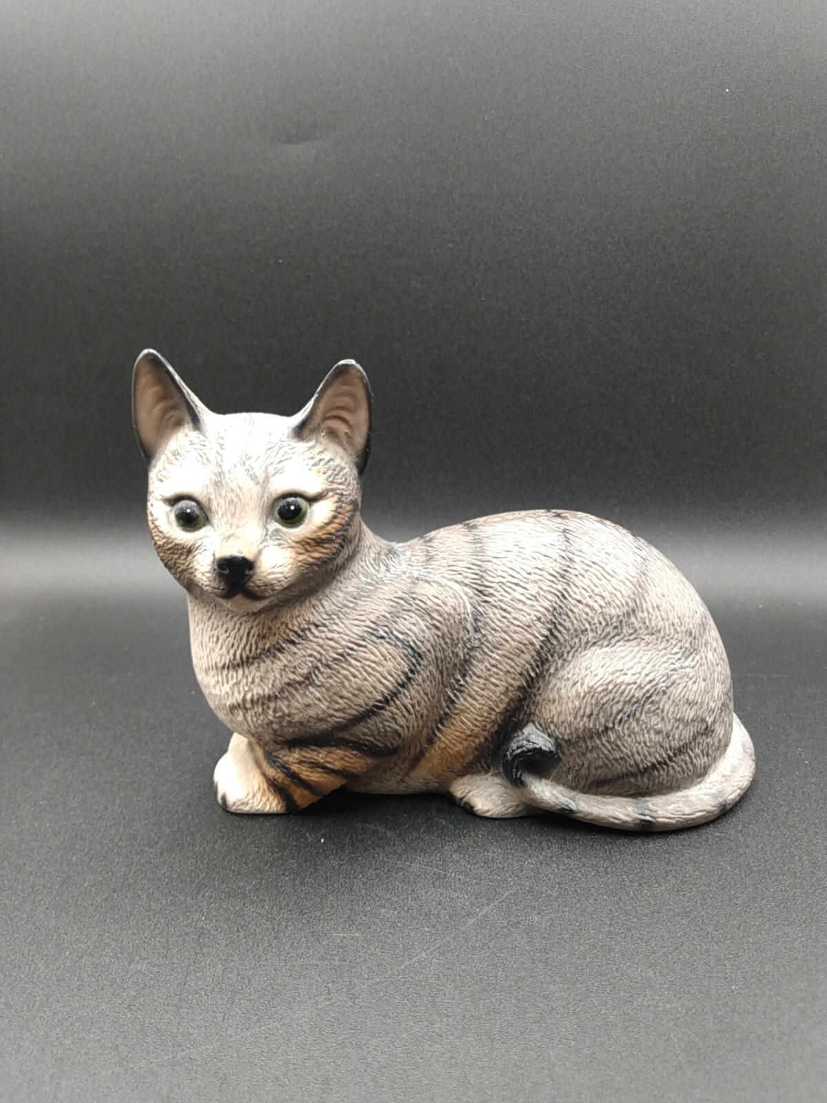 Vintage 1983 Global Art Harvey Knox Kingdom Cat Figurine Green Eyes Vintage 1983 Global Art Harvey Knox Kingdom Cat Figurine Green Eyes
