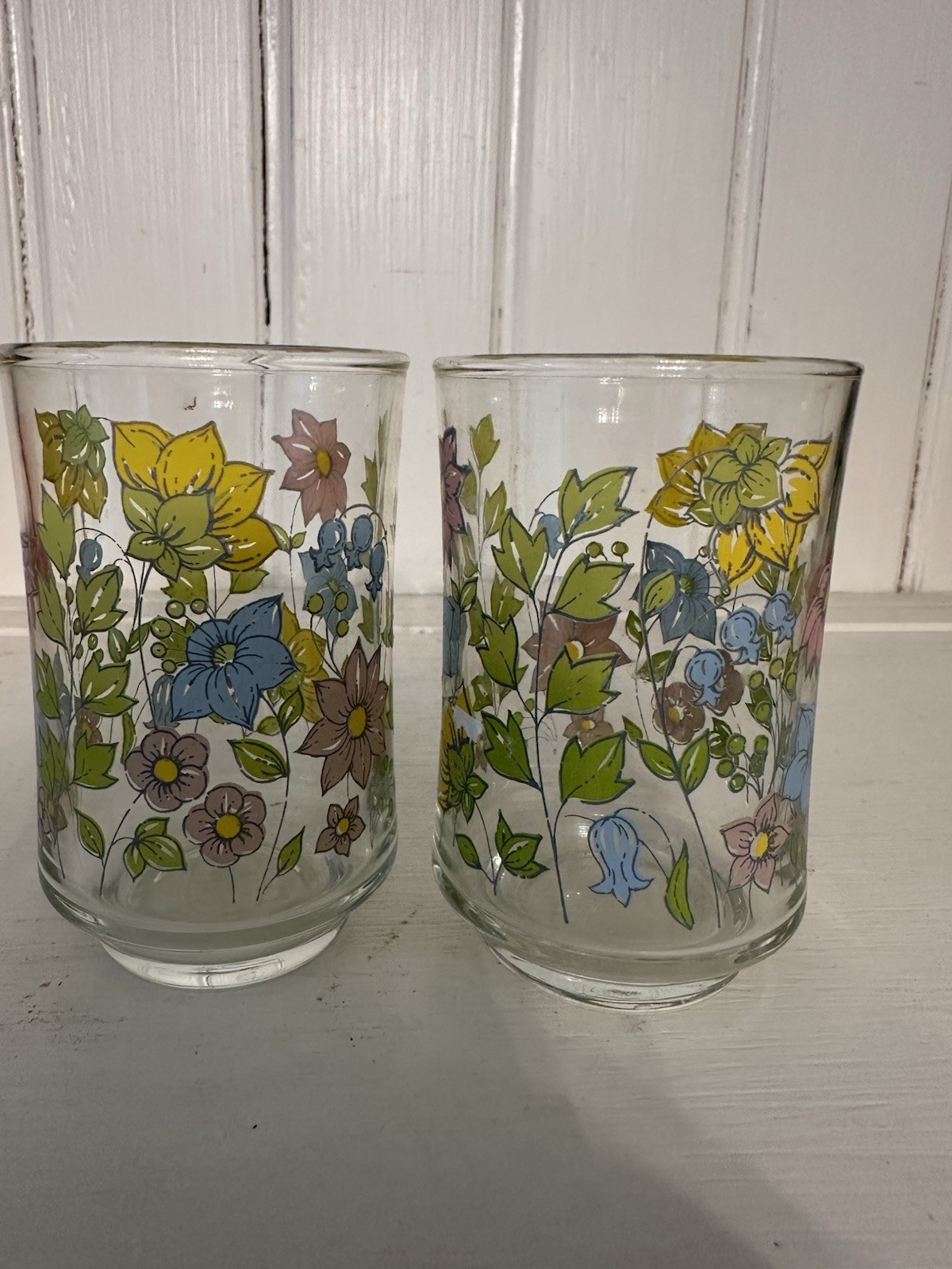 2 Vintage Corelle Libbey Spring Meadow Juice Glasses 6 oz Pastel Floral 3.75\