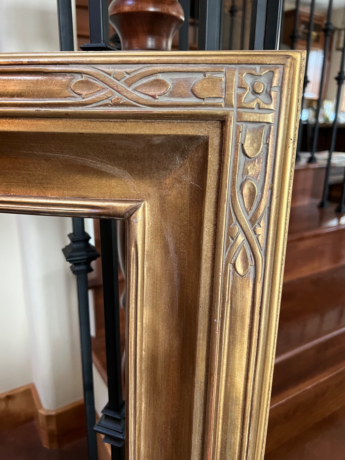 VINTAGE GOLD Art Nouveau ARTs & CRAFTs PLEIN AIR PICTURE FRAME, FITS 24 x 30”
