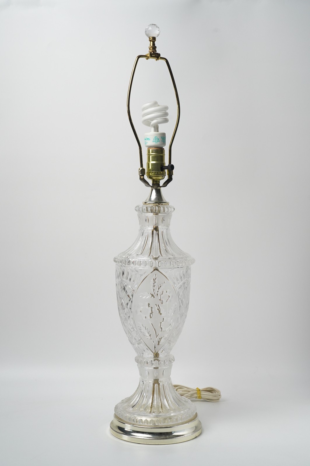 Vintage Crystal Cut Glass Table Lamp 29\