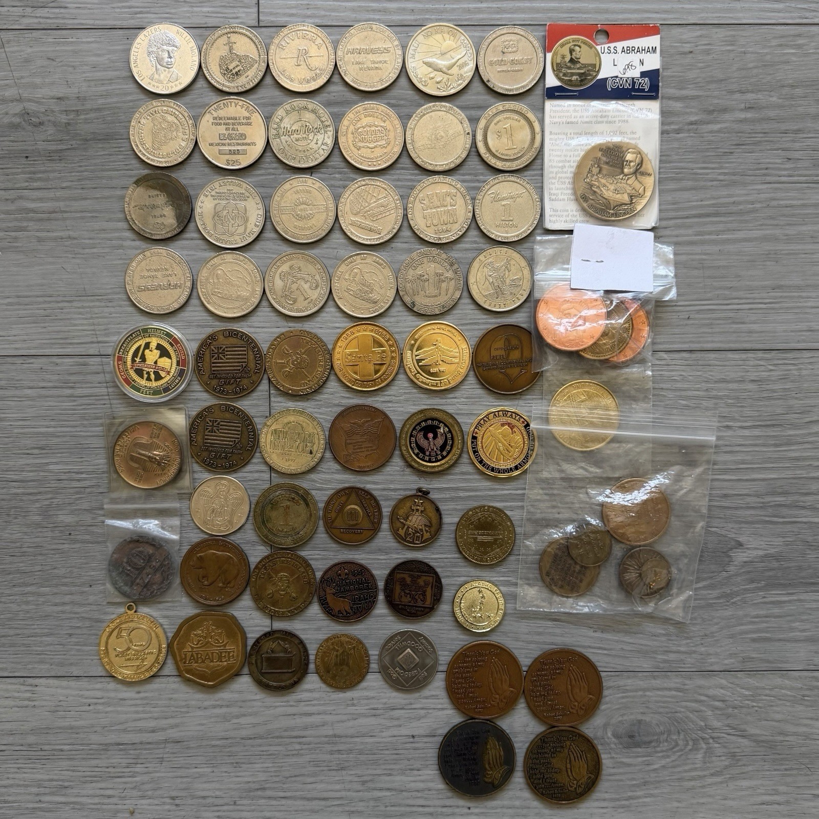 VINTAGE TOKEN LOT CASINO SOUVENIR COMMEMORATIVE MEDALLION COLLECTABLES 67 LOT