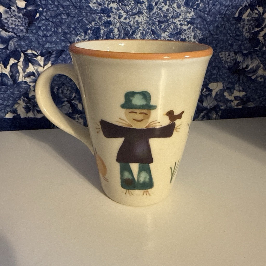 Hartstone Pottery Mug-Handpainted Carlisle Home Products- Scarecrow & Pumpkins Hartstone Pottery Mug-Handpainted Carlisle Home Products- Scarecrow & Pumpkins