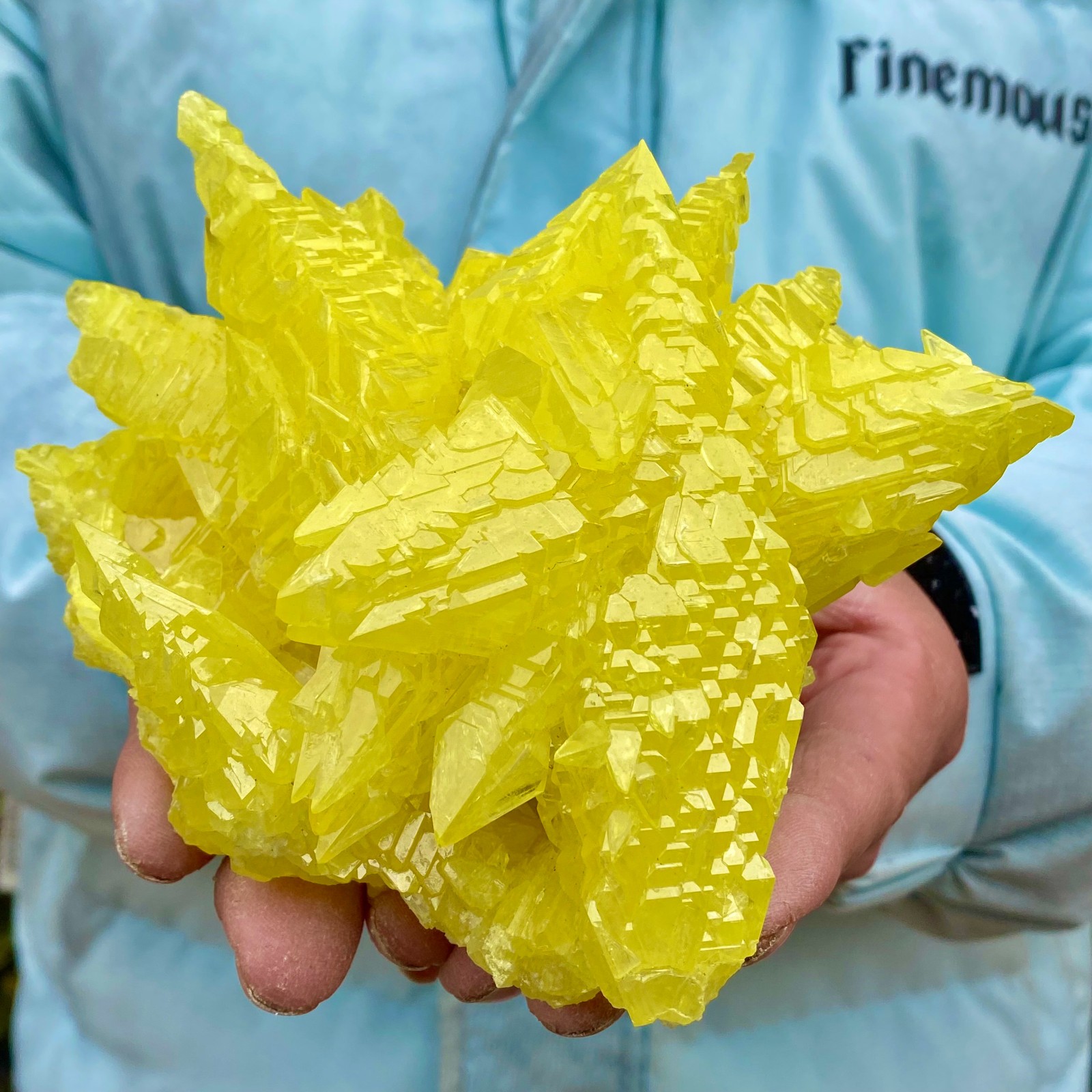 125G Rare yellow sulfur mineral specimen