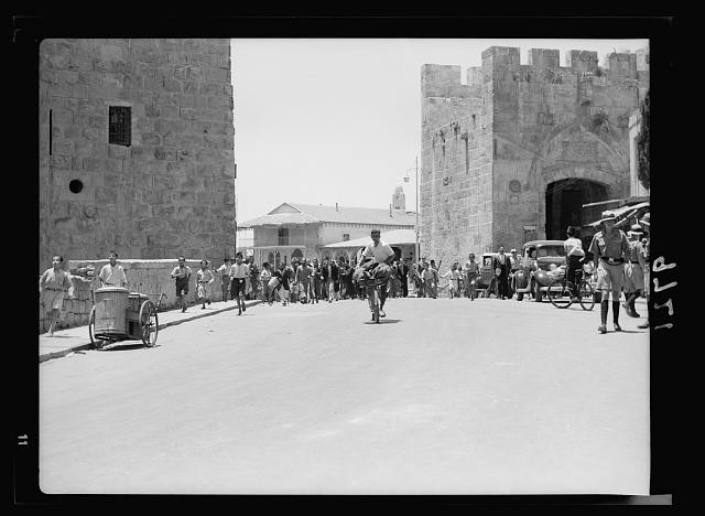 Photo:Jerusalem Israel 1938 City Gate Barricade Removed Crowd Rushes In