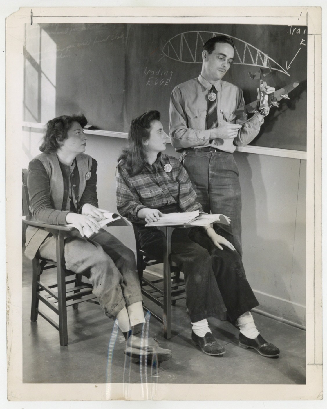 Female Aviation Pioneers 1943 Women's Pilot Training US Army WWII Photo J15538 Female Aviation Pioneers 1943 Women's Pilot Training US Army WWII Photo J15538