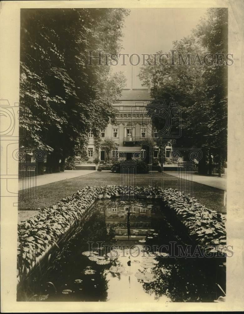 1929 Press Photo Palace of Berlin, Germany\'s President Von Hindenburg